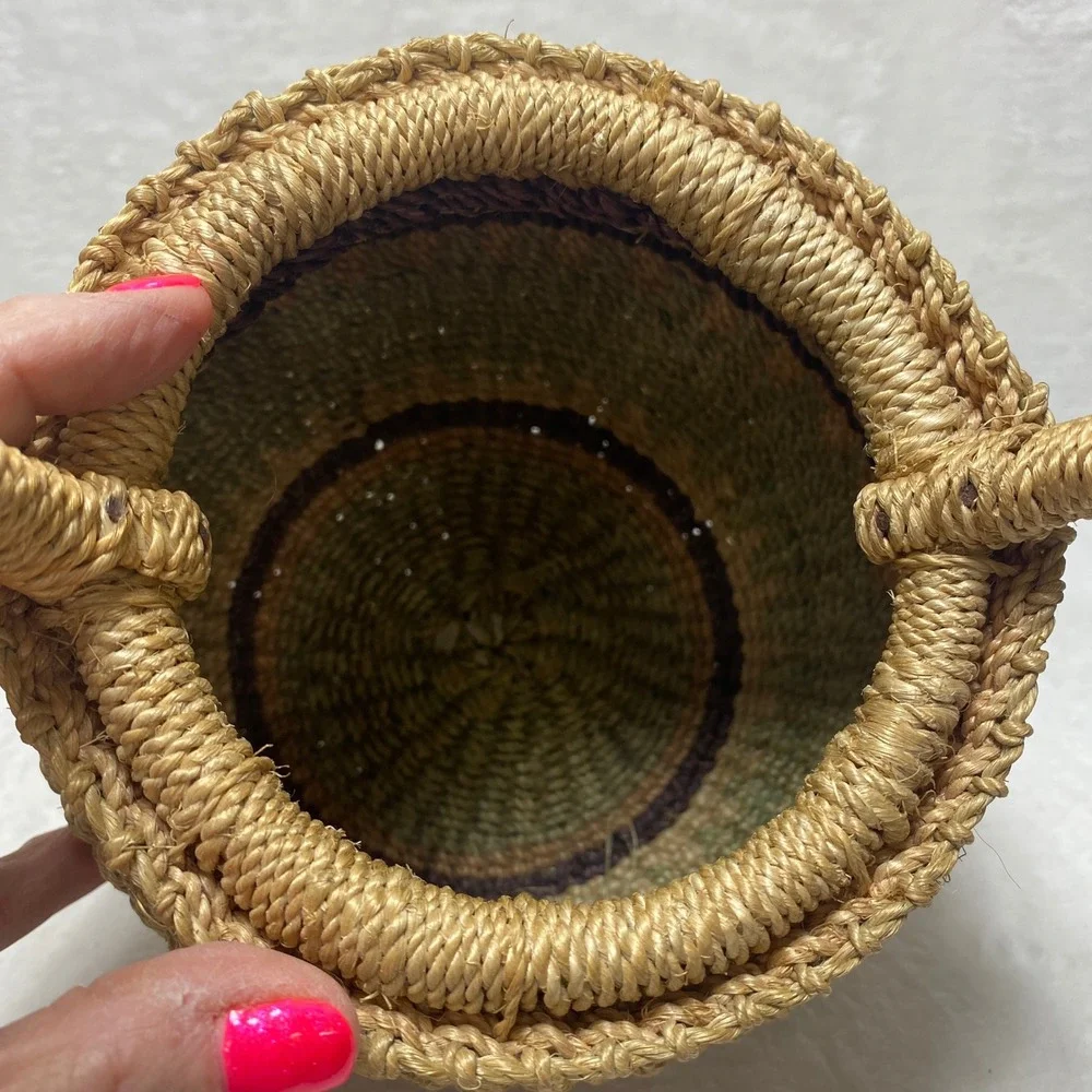 VTG Tightly Woven Basket‎ Handles Decorative Boho Farmhouse Home Decor